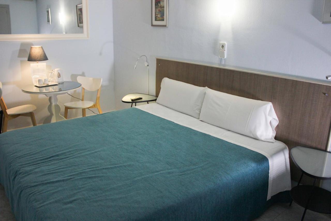 Hotel Alexandra Sitges Exterior photo